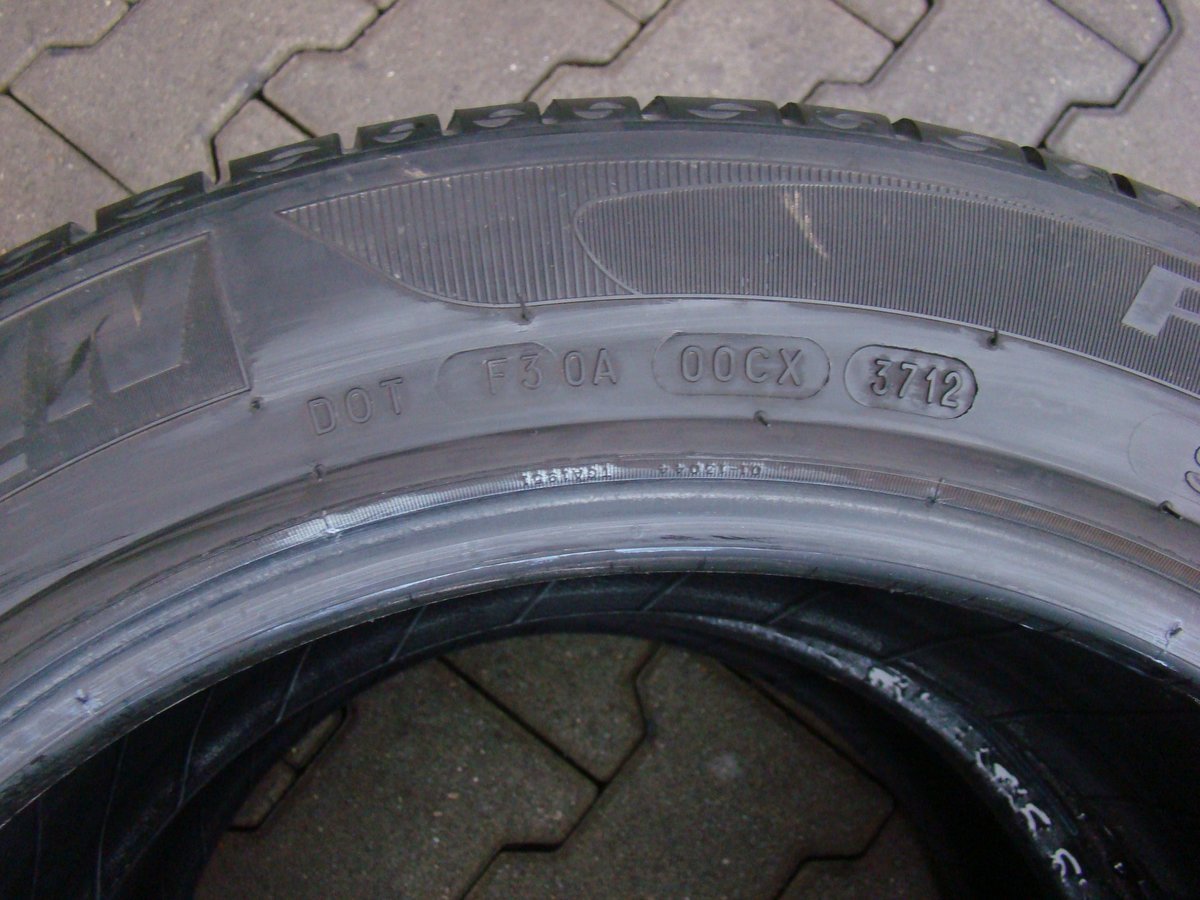 2 opony MICHELIN Primacy HP 225/50 R17