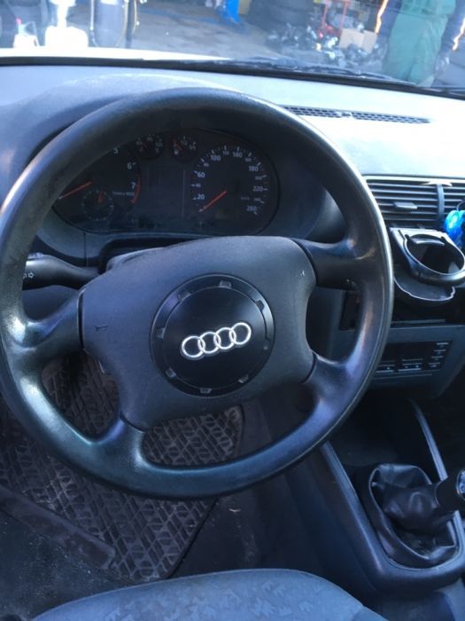 Audi A3 1.6 na części