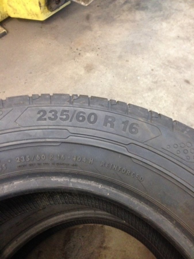 2 opony 235/60 r16 Continental conti van contact 200 7,5mm