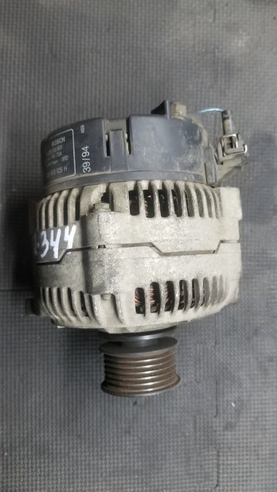 Alternator bosch 70 a Volkswagen Audi Seat Skoda 1.4 1.6 028903025h 0123310001