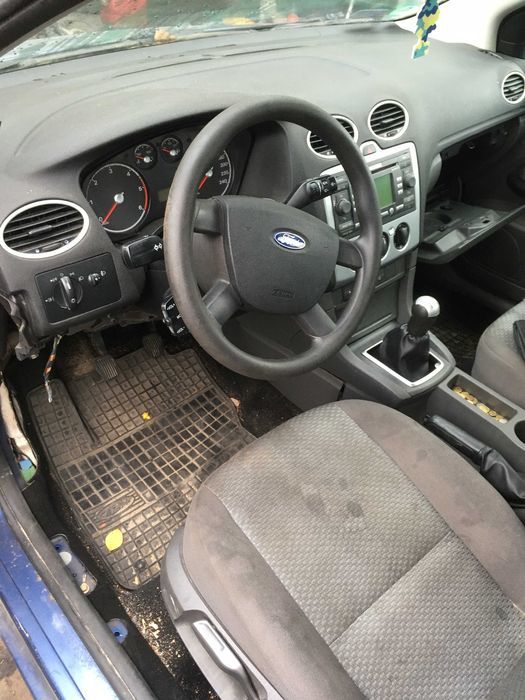 Ford Focus mk 2 kombi 1.6 tdci 23 na części