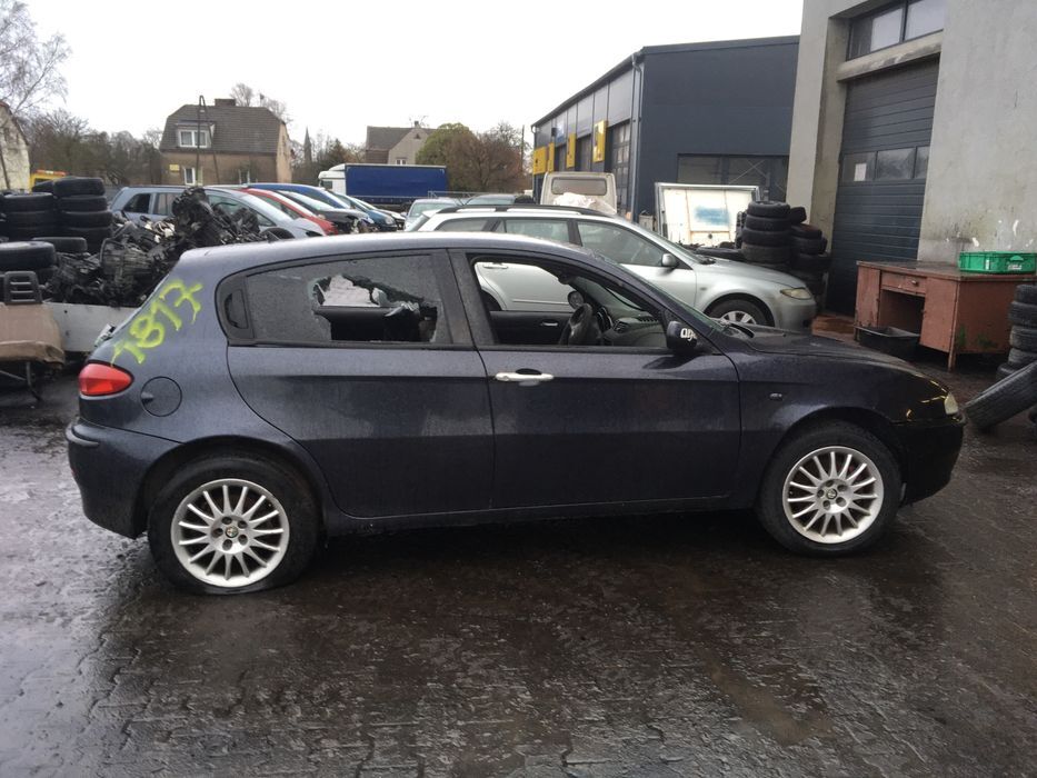 Alfa Romeo 147 1.6 88kw 16v na części