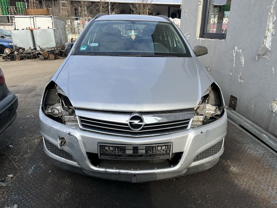 Opel Astra 1.7 h diesel 81 kw z17dtj manual z176 kombi